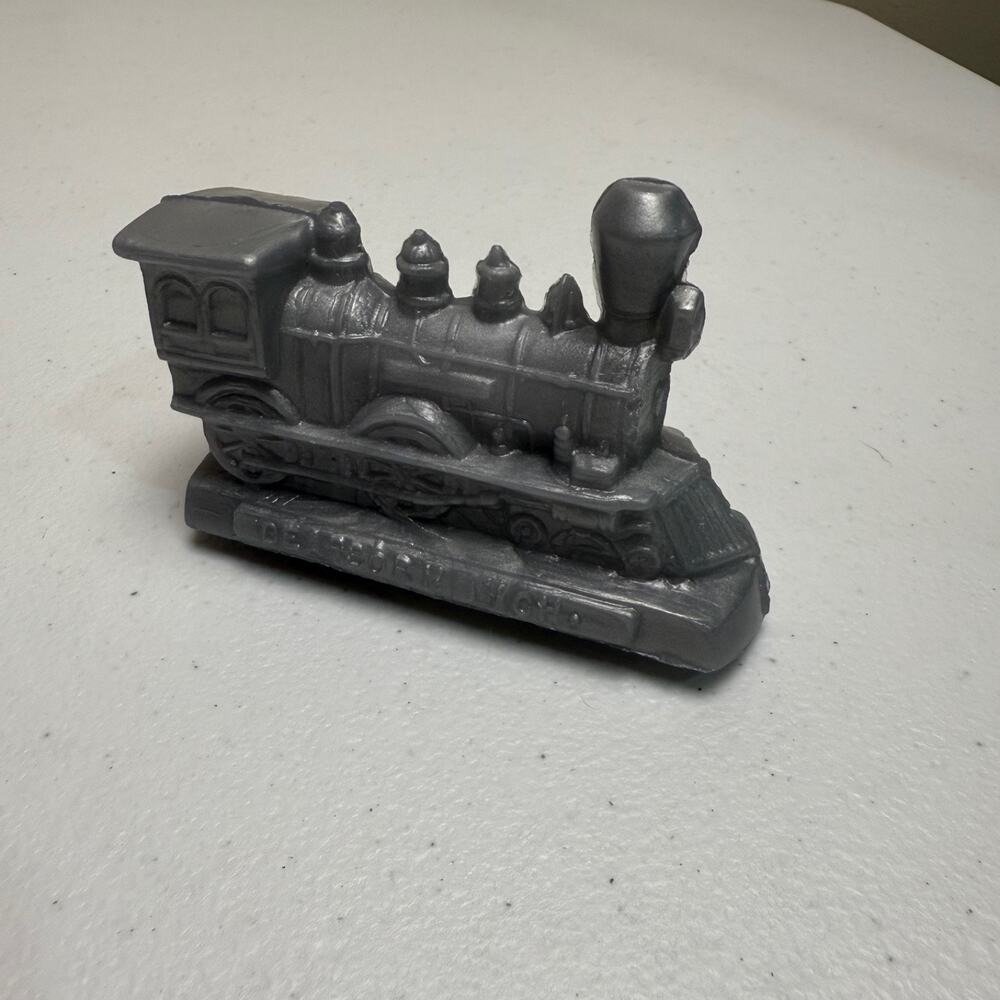 MOLD-A-RAMA TRAIN STEAM LOCOMOTIVE henry ford museum Greenfield village Detroit
